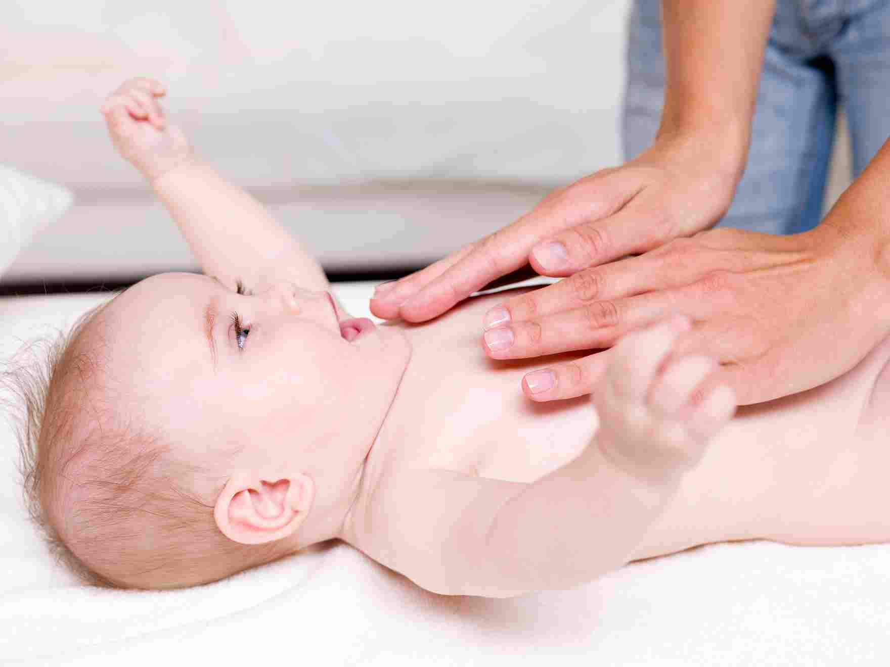 Calming Touch: The Benefits of Oil Massage for Your Baby's Health and Happiness 