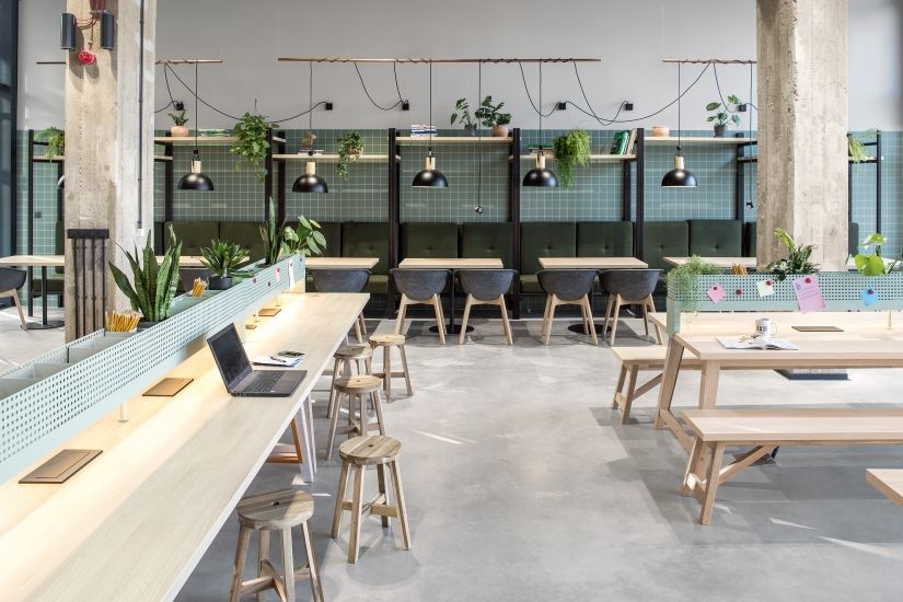 The Benefits of Joining a Coworking Community in Noida 