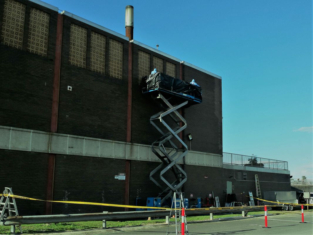 How to Get Asbestos Removed From Your Bathroom?
