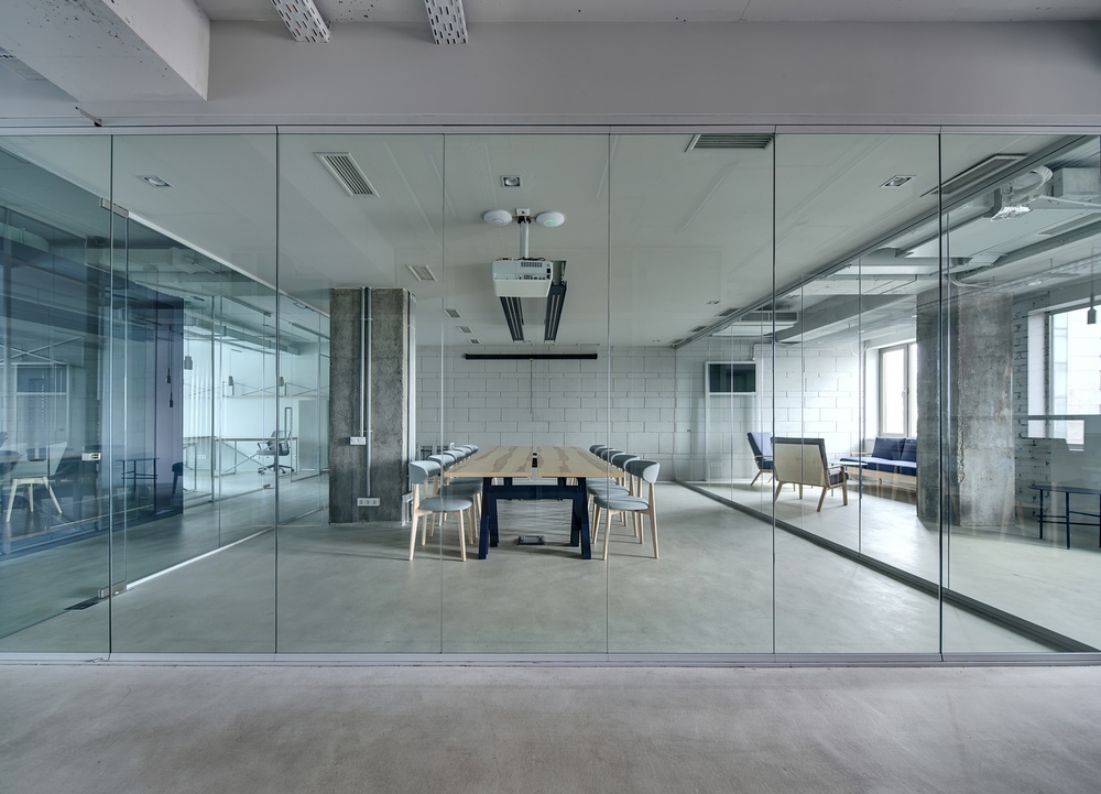 The Green Revolution, Glass Partitions, And Walls