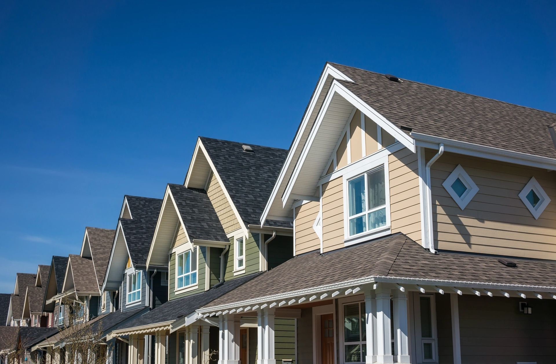 Choose the right material with a roofing company 