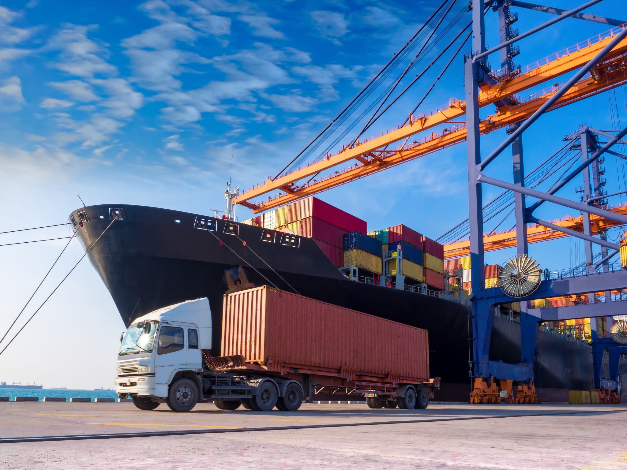 Ways Logistics Companies Can Help Streamline Your Supply Chain