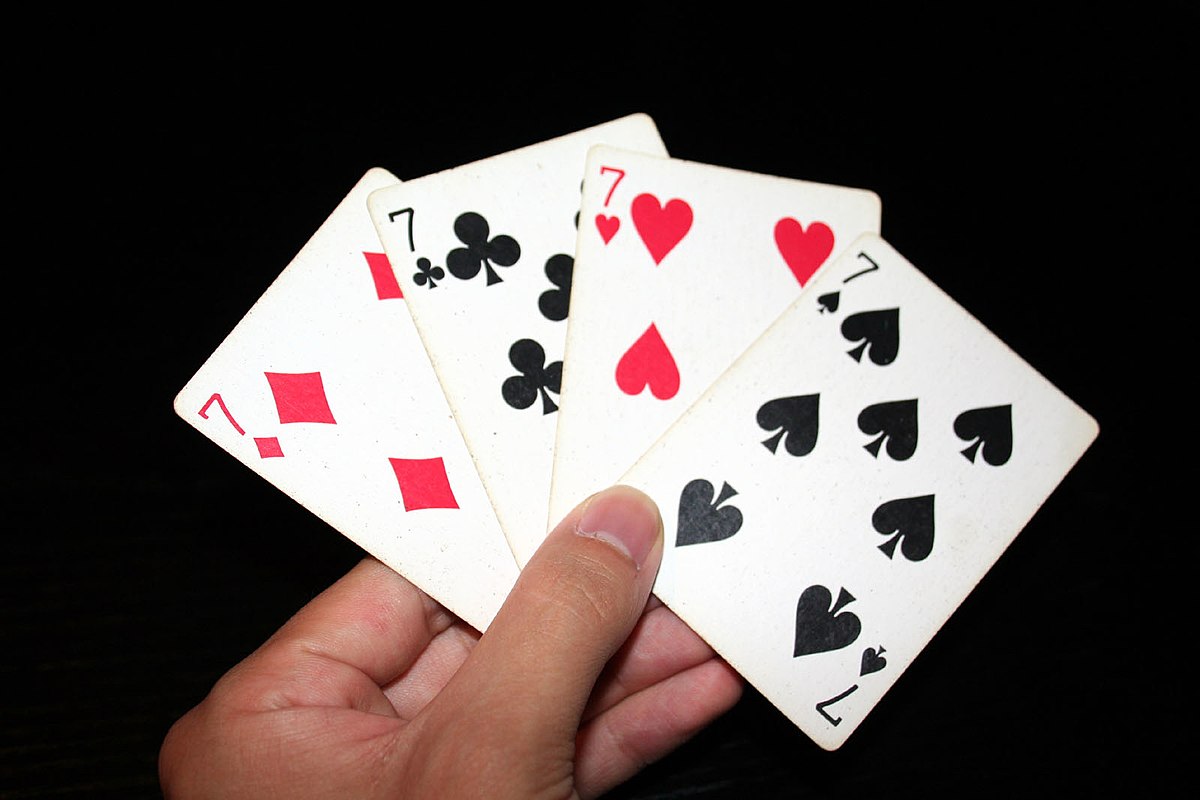 Check Out How Playing Games Skills is Different from Gambling