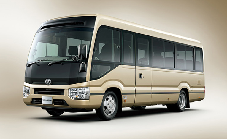 Sydney Shuttle Bus vs. Public Transport: Which is Better?