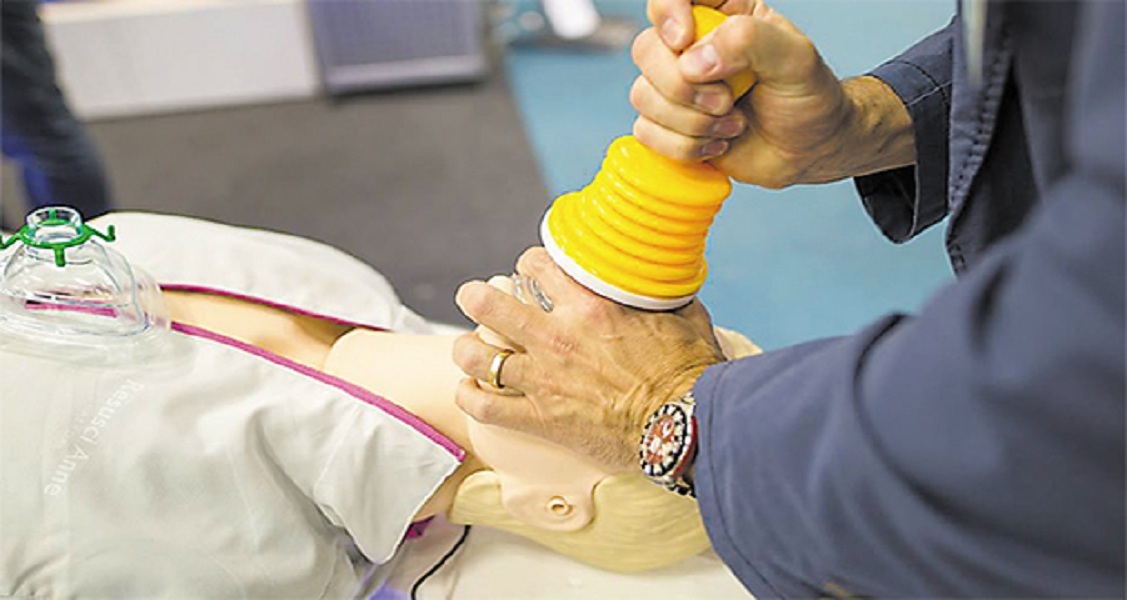 Why Every Defibrillator Needs LifePak and lifeVac: A Must-Have Duo for Effective Emergency Response