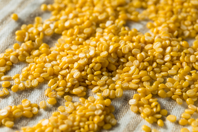 How Organic Moong Dal Contributes to a Balanced Diet?