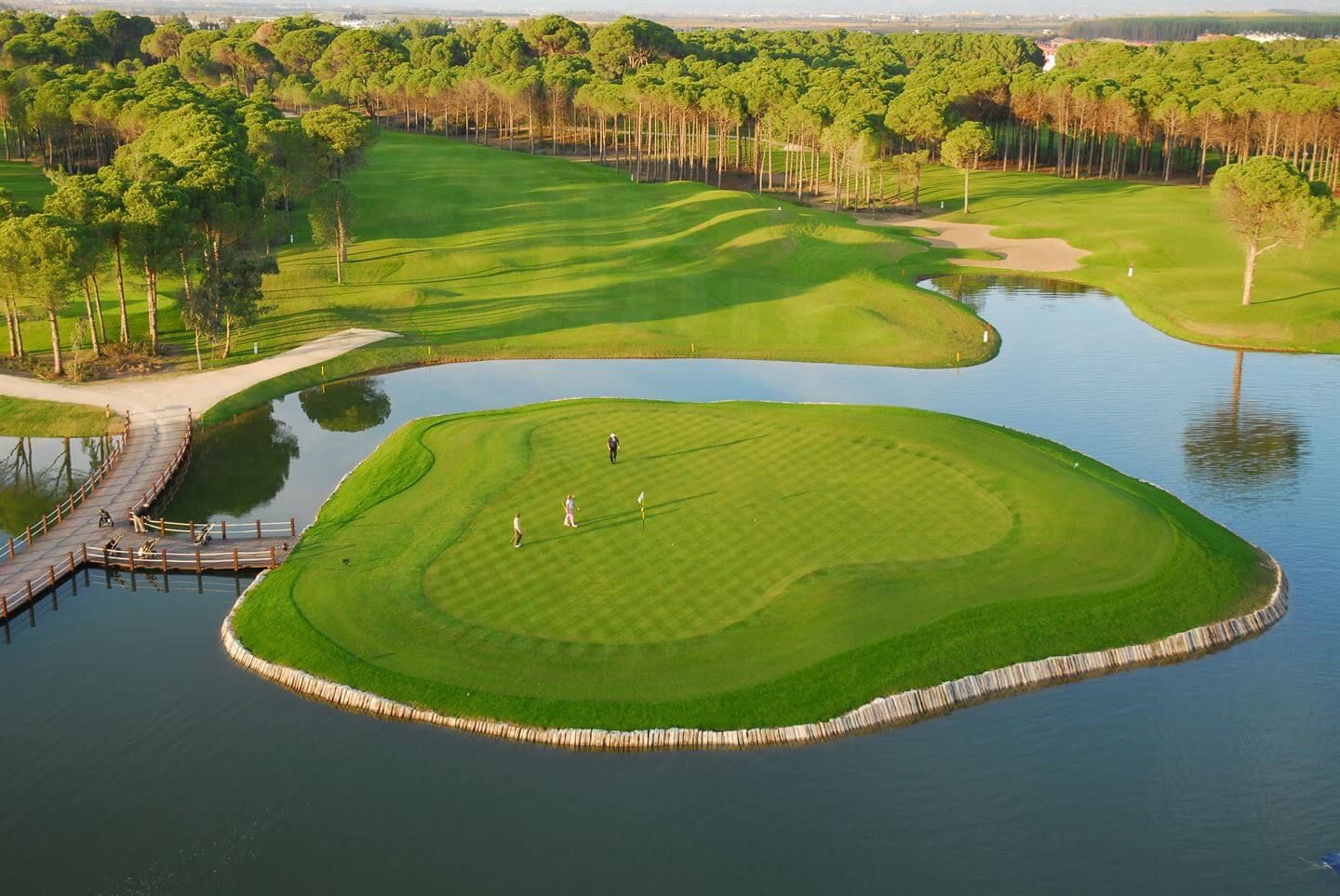 What Should You Look For In A Golf Membership?