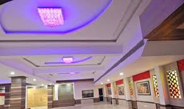 Hotel Booking Agent in Hoshiarpur