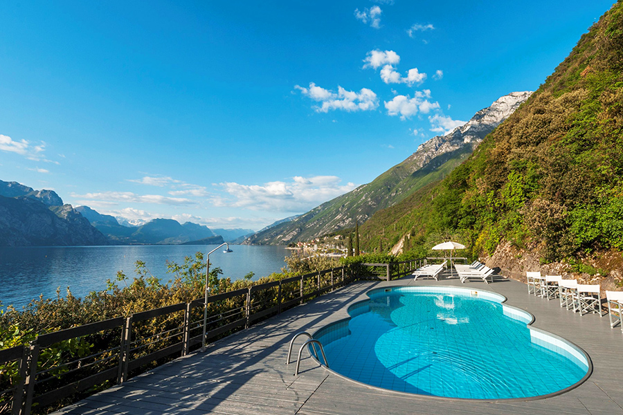 Stay Away from Crowded Places – Choose Hotel near Garda Lake to Stay Comfortably