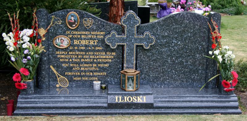 How to Select the Right Monument Company in Melbourne