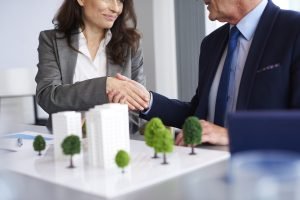 Guide to Selling Your House Fast in 2025 – Your Options, Offers, and Advice