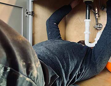 Stop Wasting Water With Professional Plumbing Services