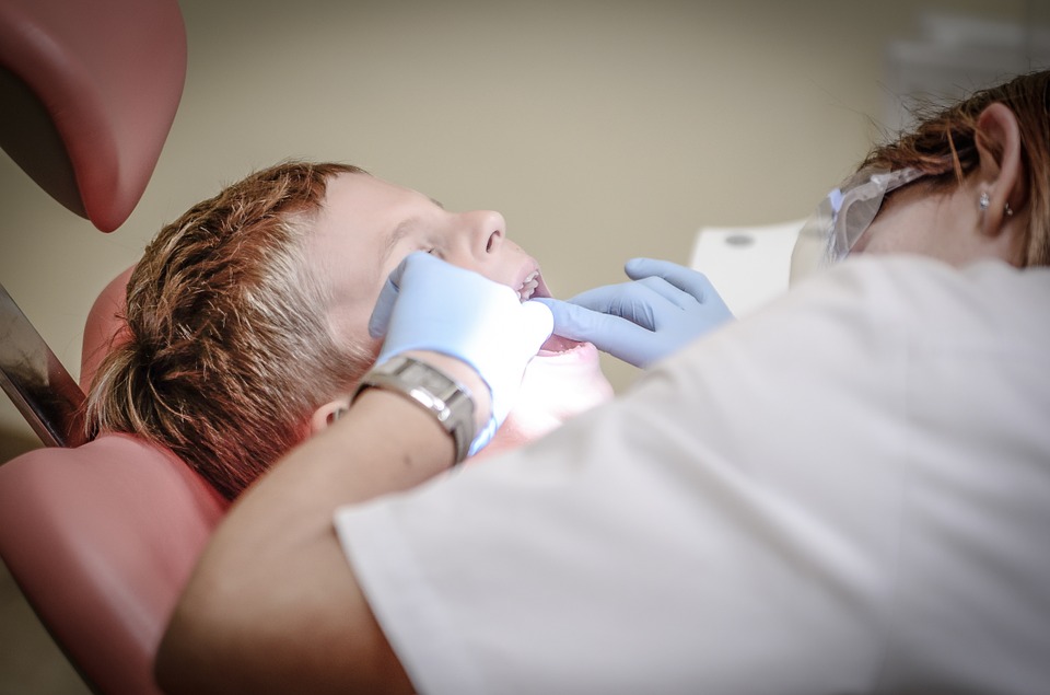 How Cosmetic Dentistry Can Improve Your Oral Health
