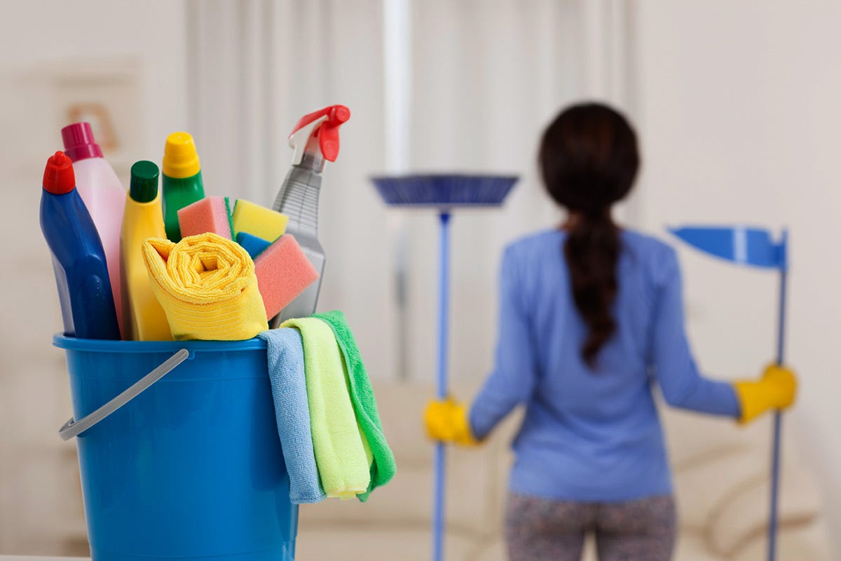 Financial Aspect of Bond Cleaning: Is Hiring a Professional Worth It?