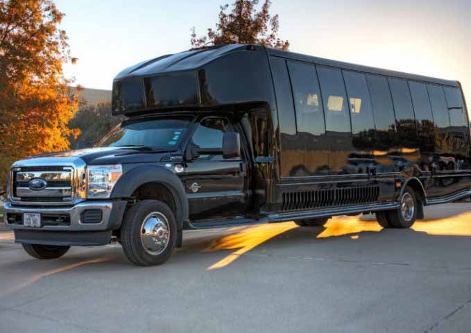 Shuttle bus rental Tomball