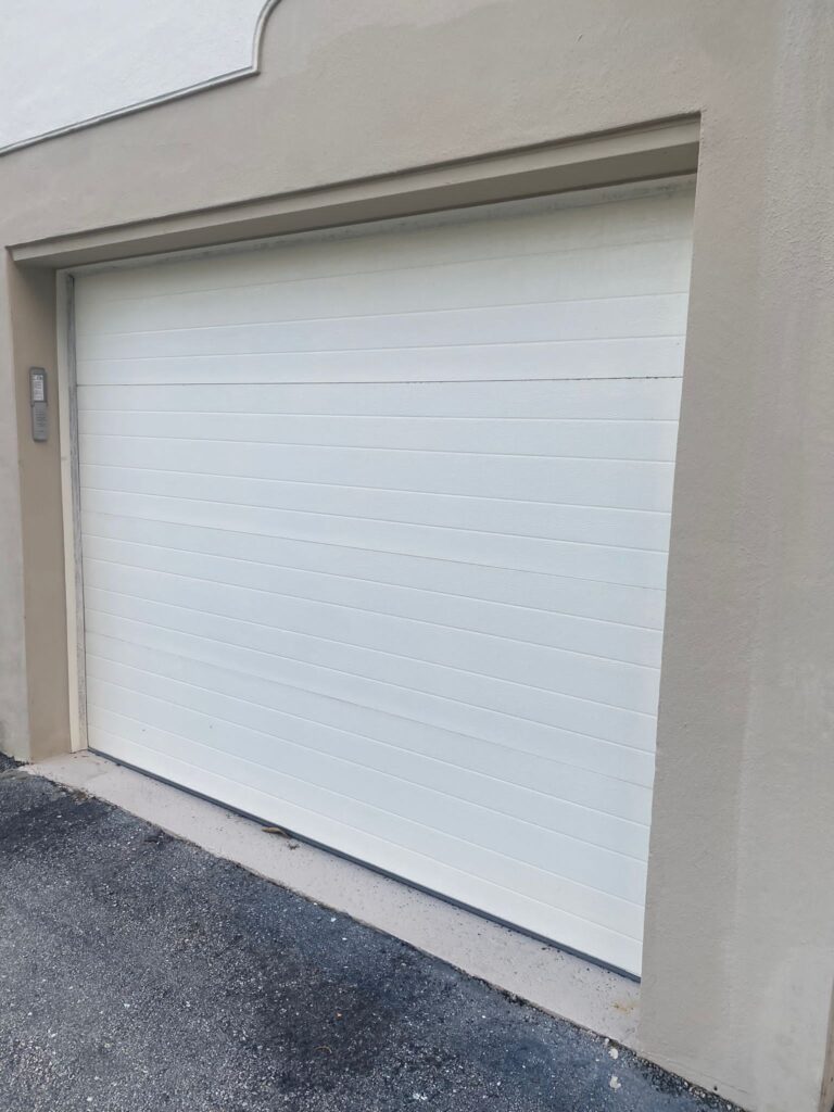 5 Common Garage Door Issues and How to Fix Them