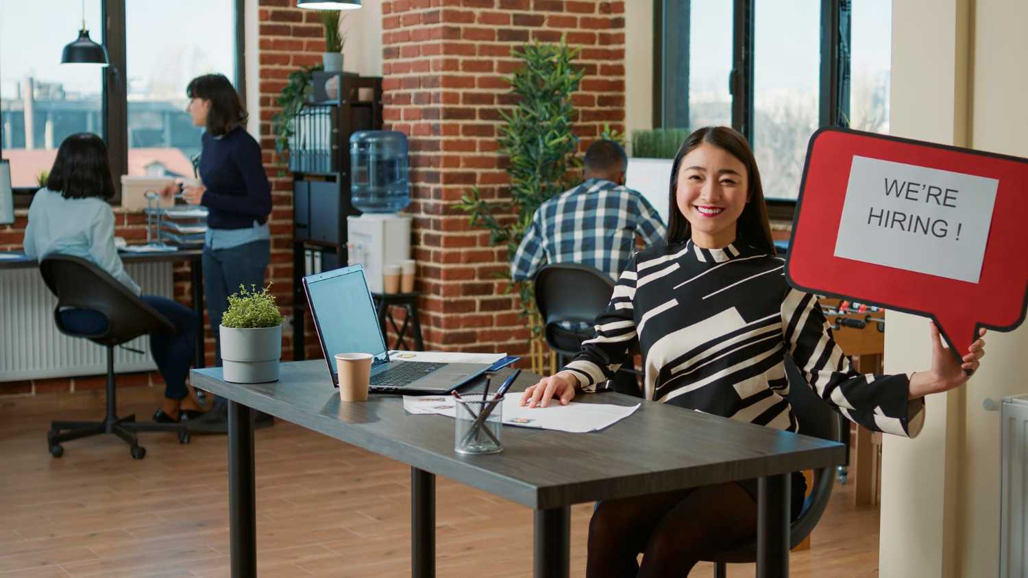 Why Office and Administration Jobs in Seattle Are Thriving