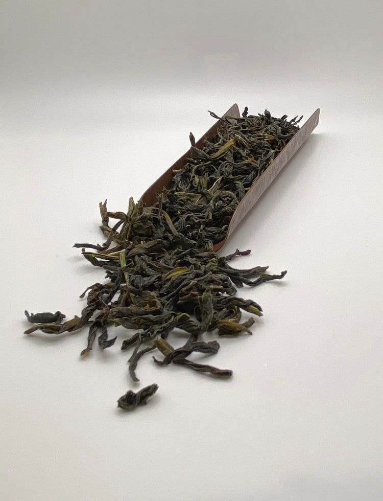 Exploring the World of Tea: Unveiling the Delights of Oolong Tea, Botanical Infusions, and Clay Tea Pots