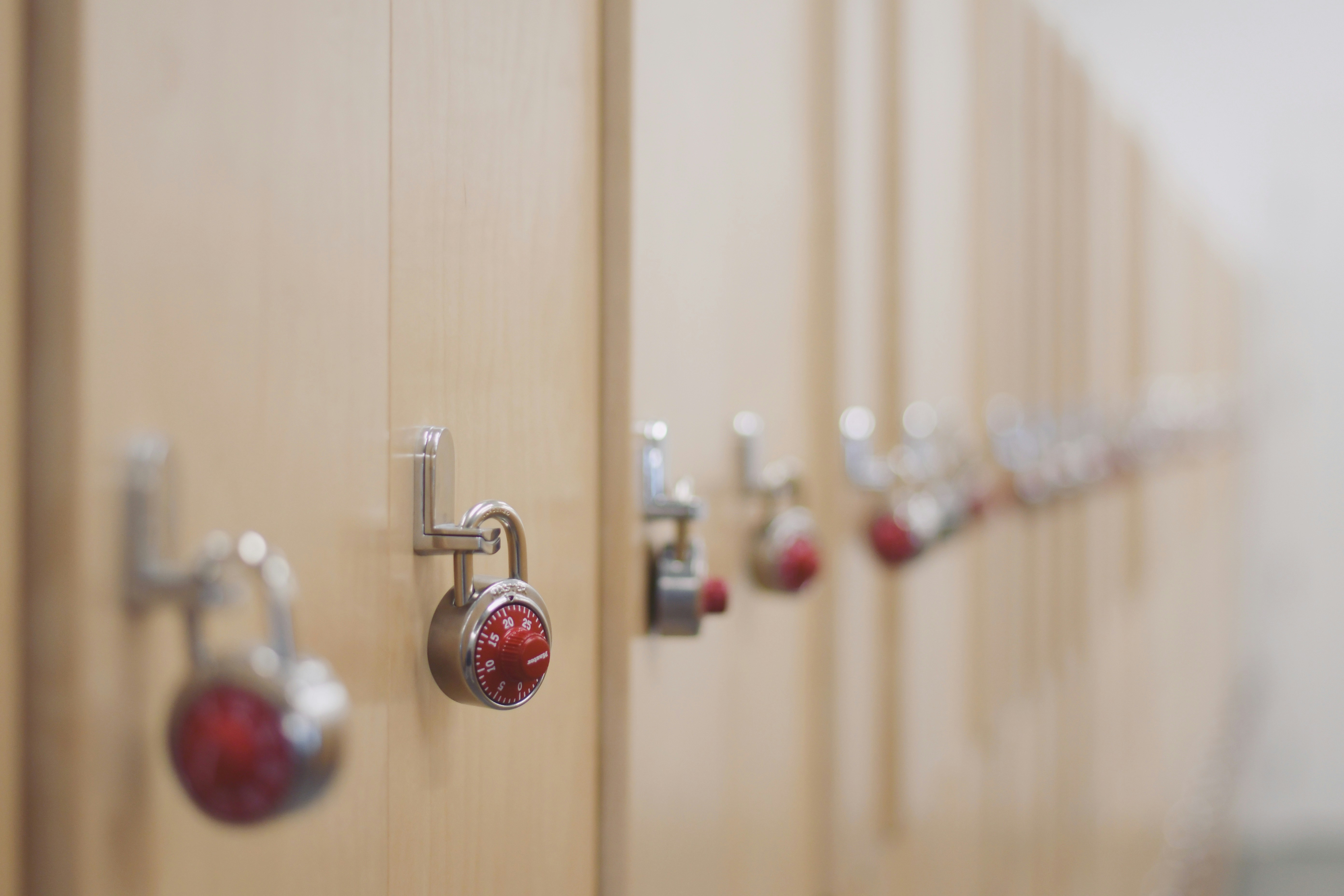 How Students Can Benefit from Self Storage During Vacations