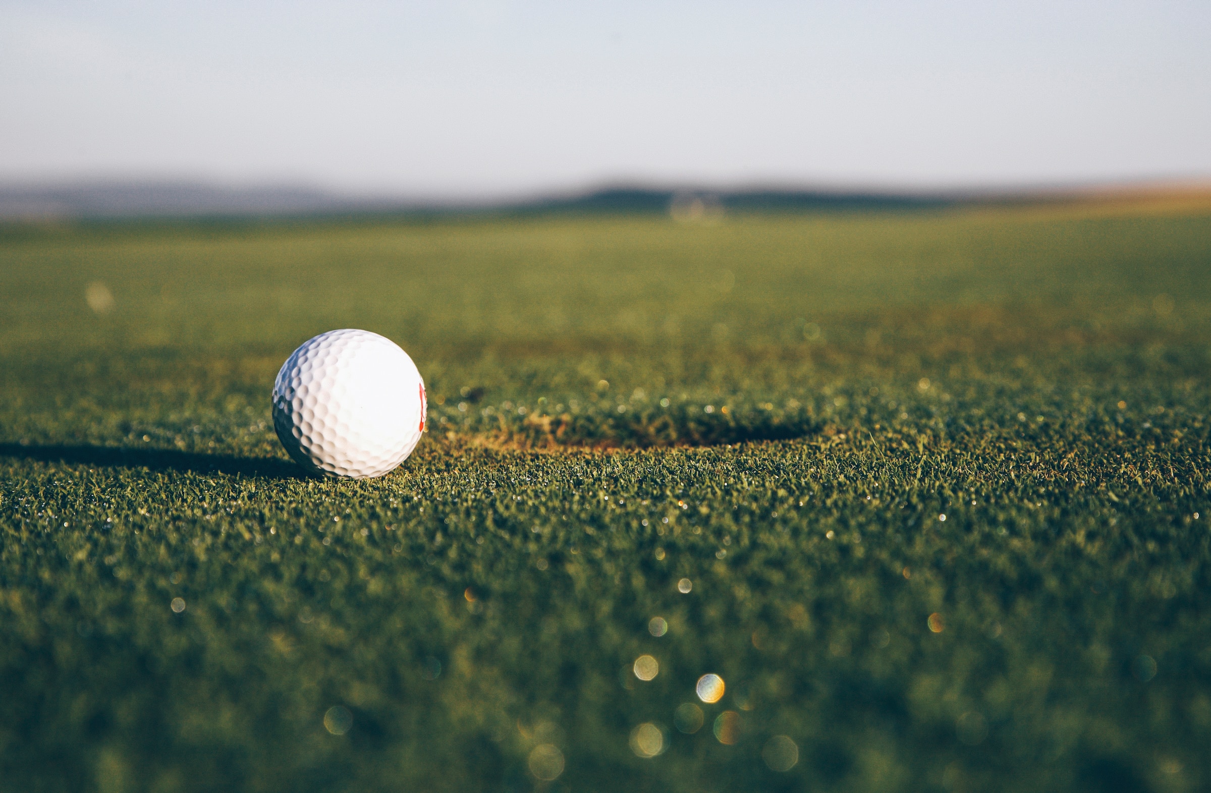 How Golf Simulators & Golf Games Can Improve Your Game