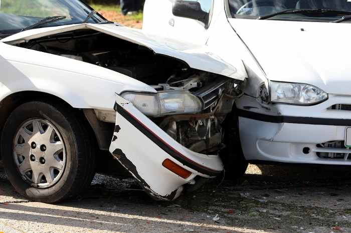 How to Deal with Insurance Companies After a Car Accident in Elizabeth?