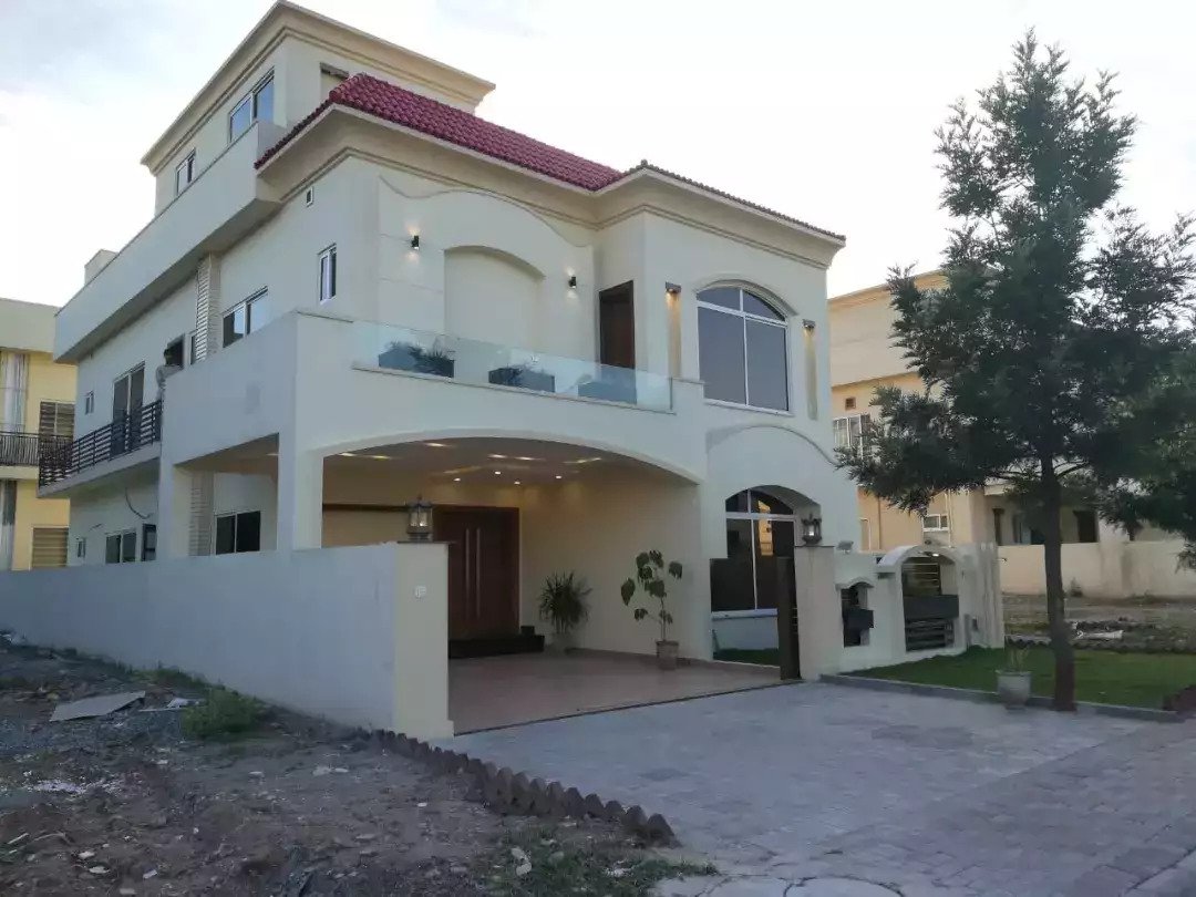 BRAND NEW DESIGNER HOUSE MURREE VIEW HOUSE