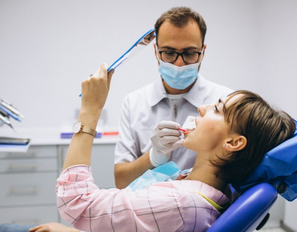 How to Choose the Right Dentist: Tips for Optimal Dental Care