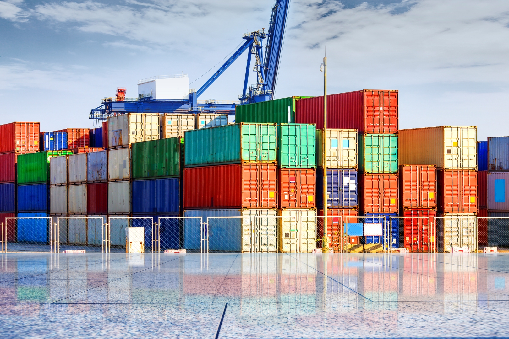 Shipping Containers: The Future Of Mobile Offices And Workspaces