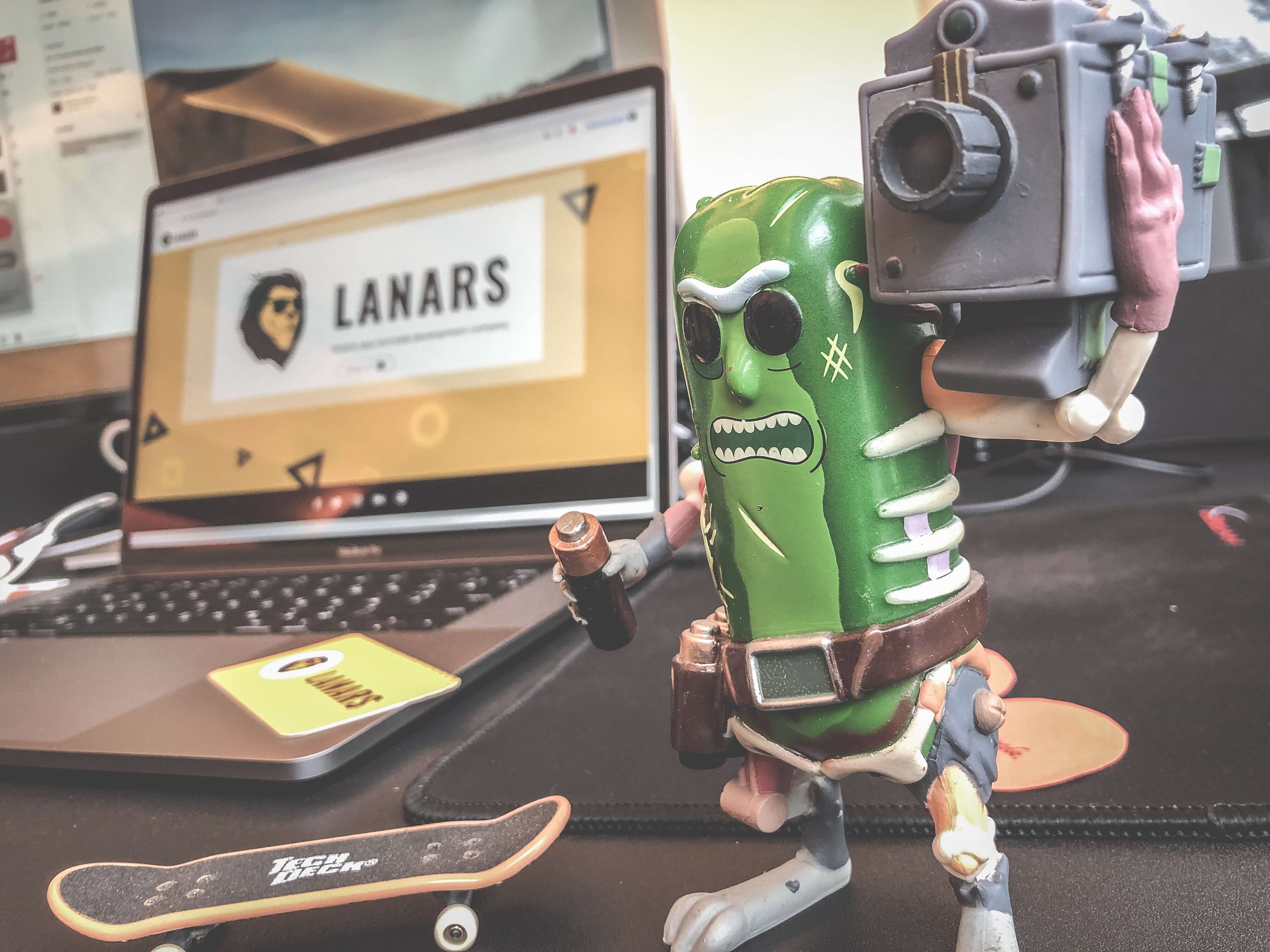 Website vs web application: what’s the difference and what to choose?