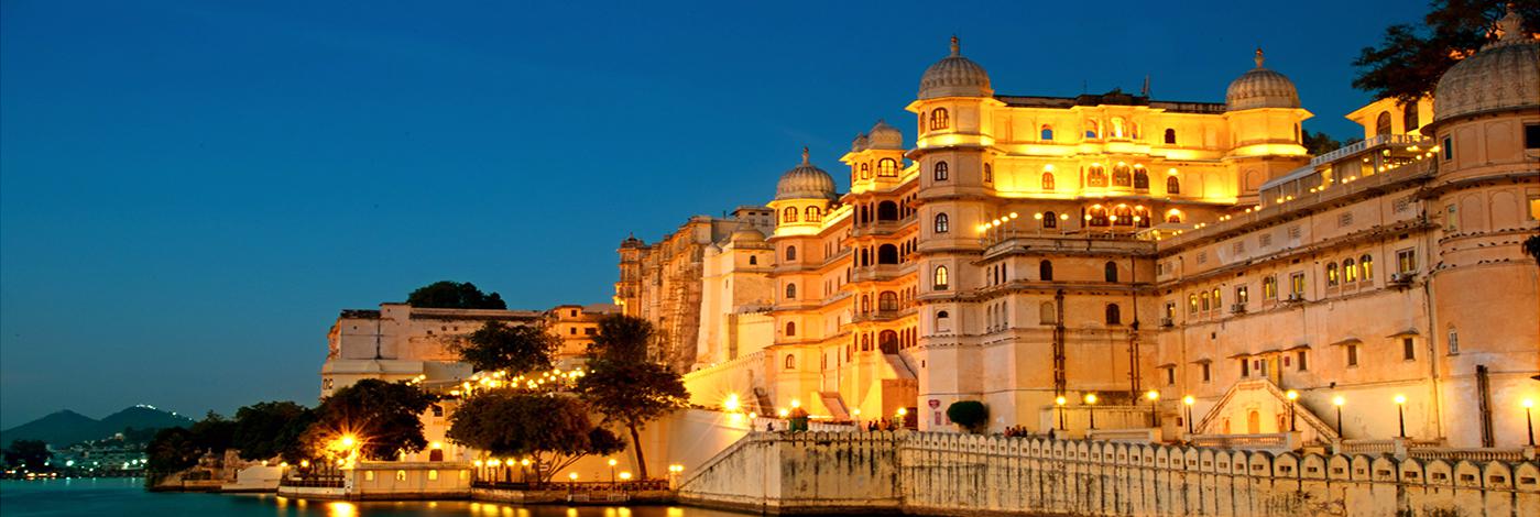 Book Luxury Resorts Near Jaipur for Destination Weddings