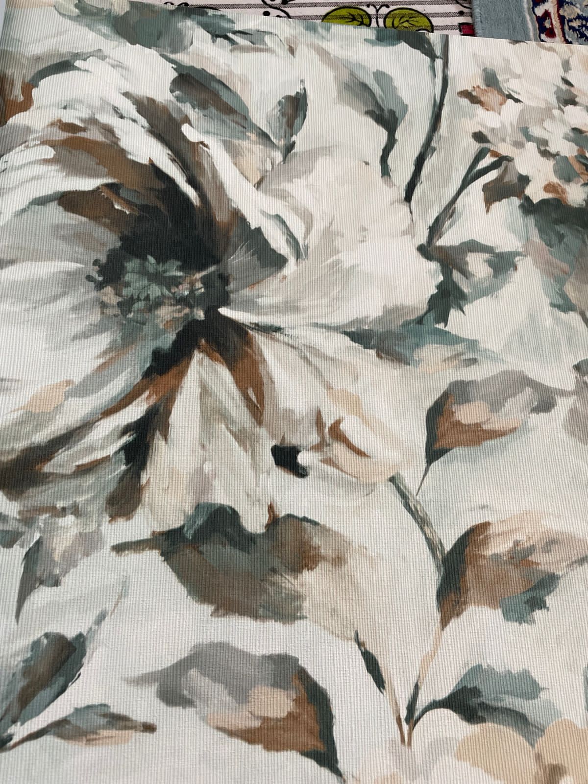 Bringing Home Elegance: Elevate Your Space with Elegant Decor's House Wallpapers in India