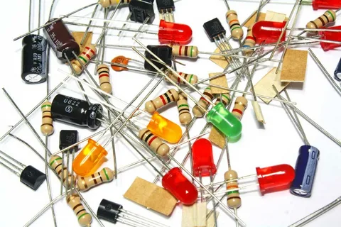 Sizing Up Circuits: Analysis of Active Electronic Components Market Size