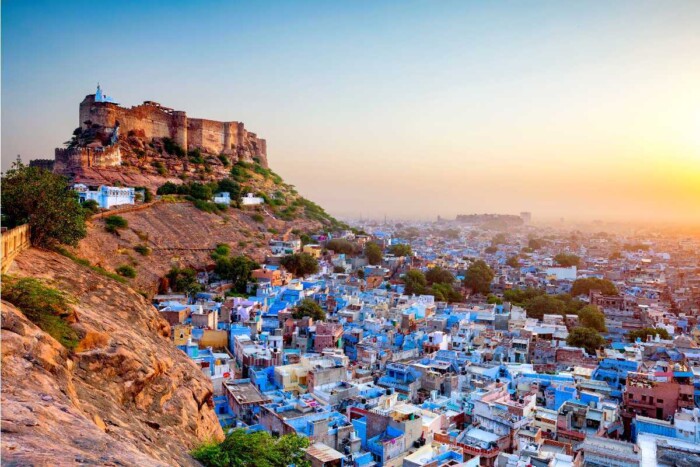 Hire Our Popular Taxi Service In Jodhpur - Jodhpur Cabs