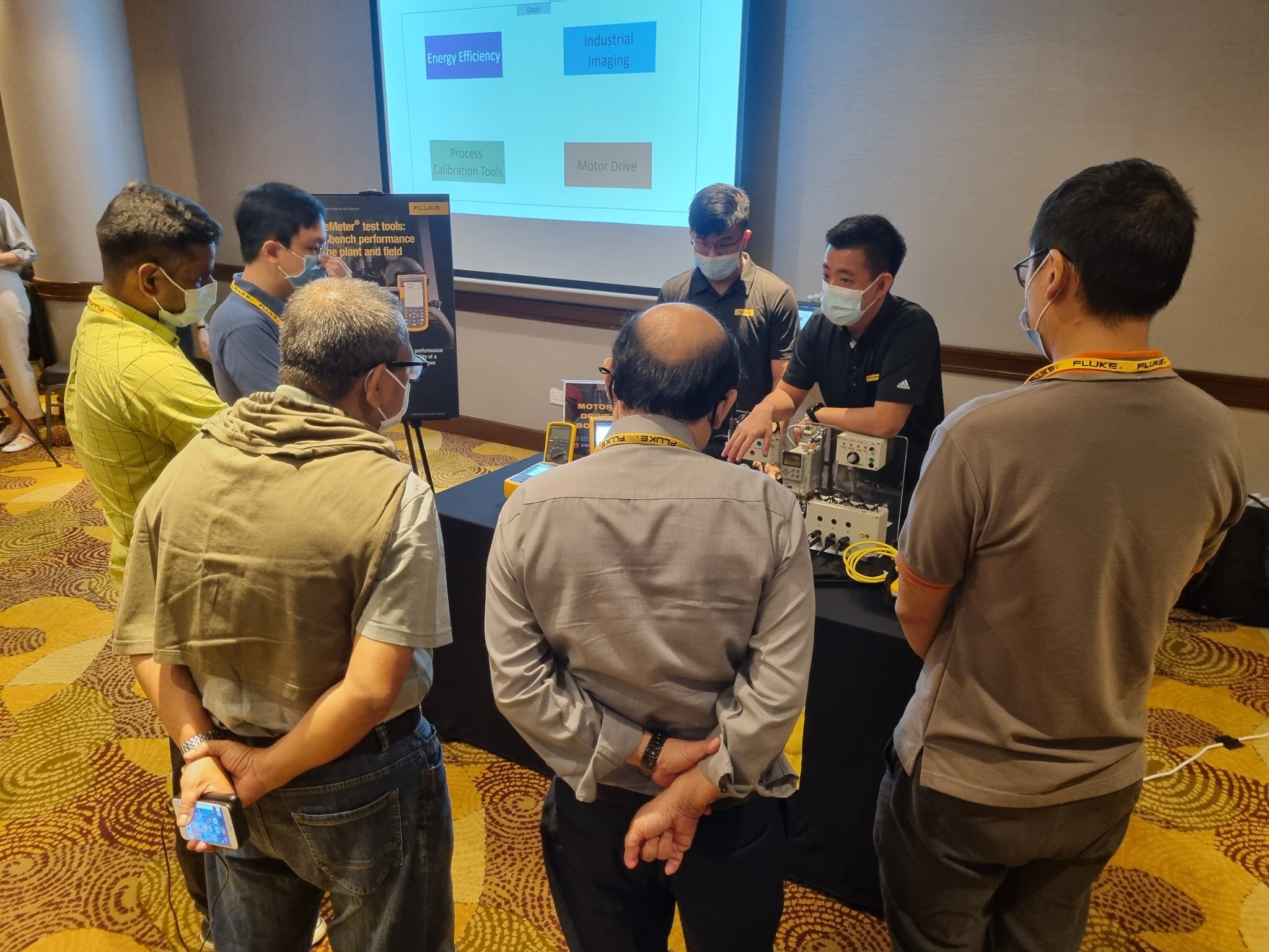 Why Temperature and Humidity Portable Handheld Are Crucial Devices