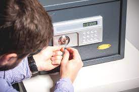 Selecting the Ideal High Security Lock System for Your Tampa Enterprise