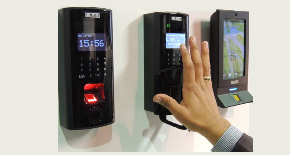 How Access Control Solutions in Qatar Improve Workplace Safety