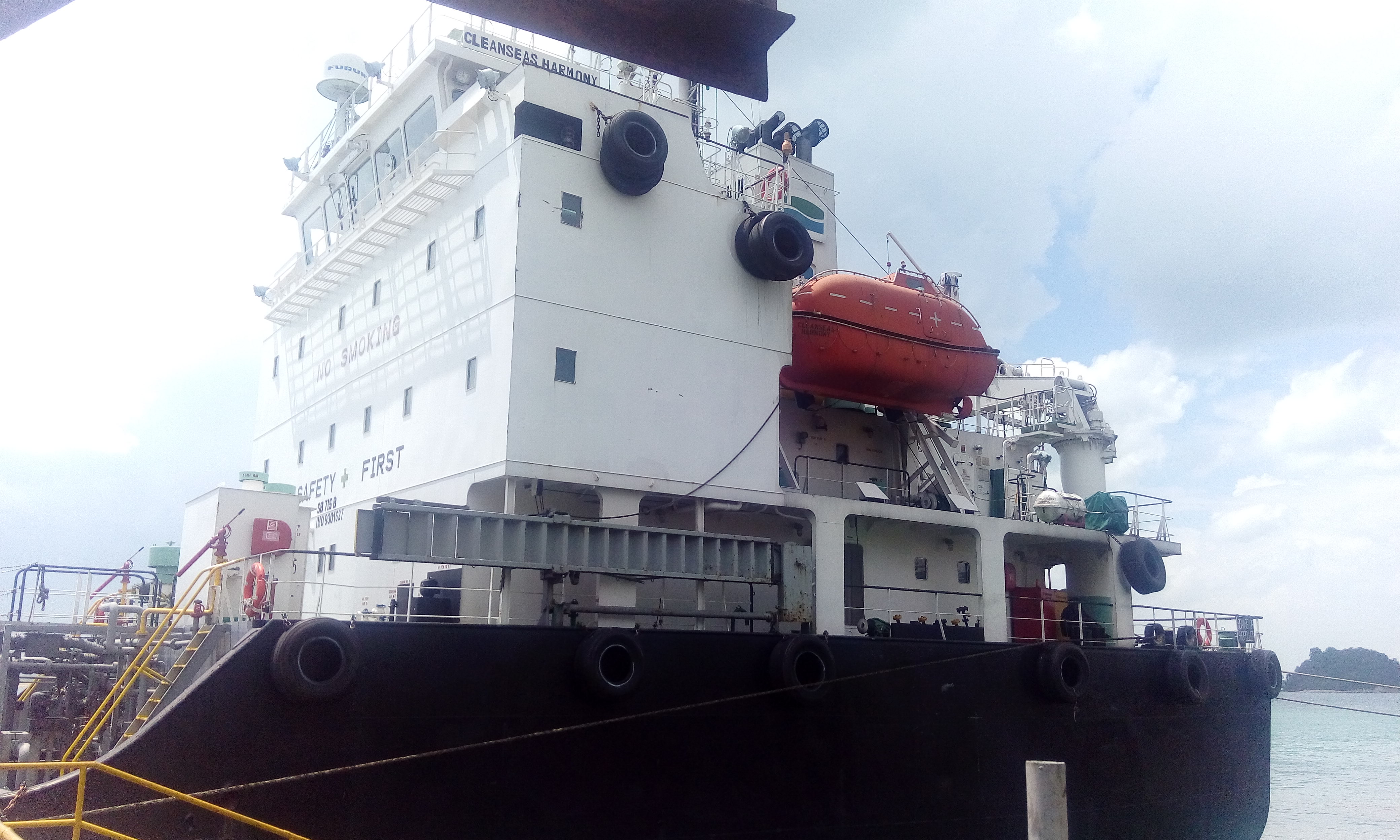 Ensuring Smooth Sailing: Food Supplies for Maritime Industry 