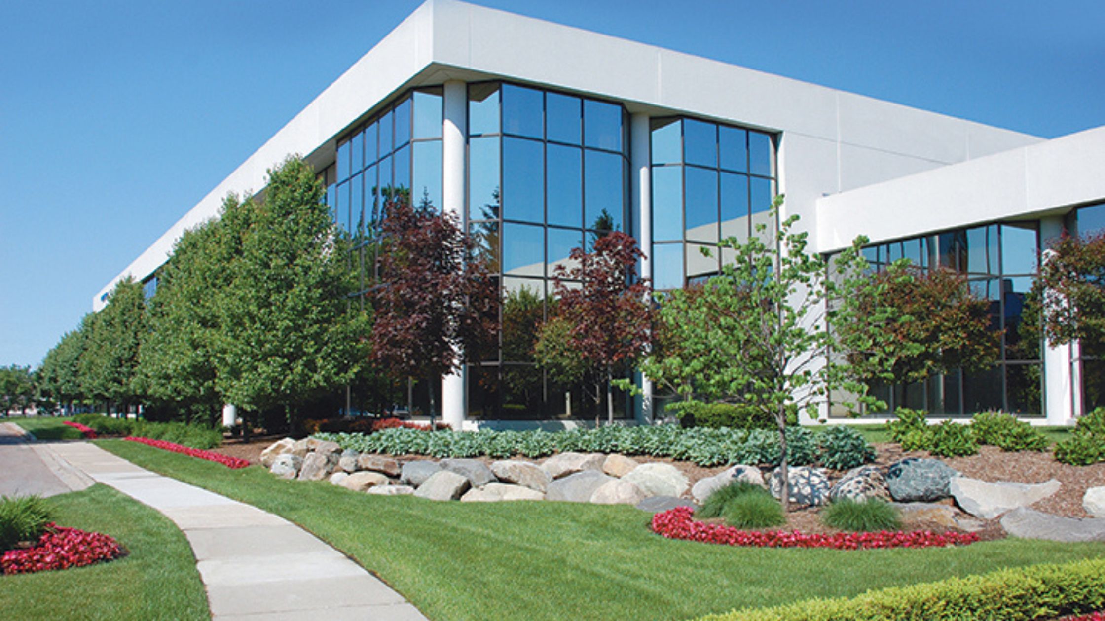 Why Modern Commercial Landscaping Services Matter for Office Parks & Retail?