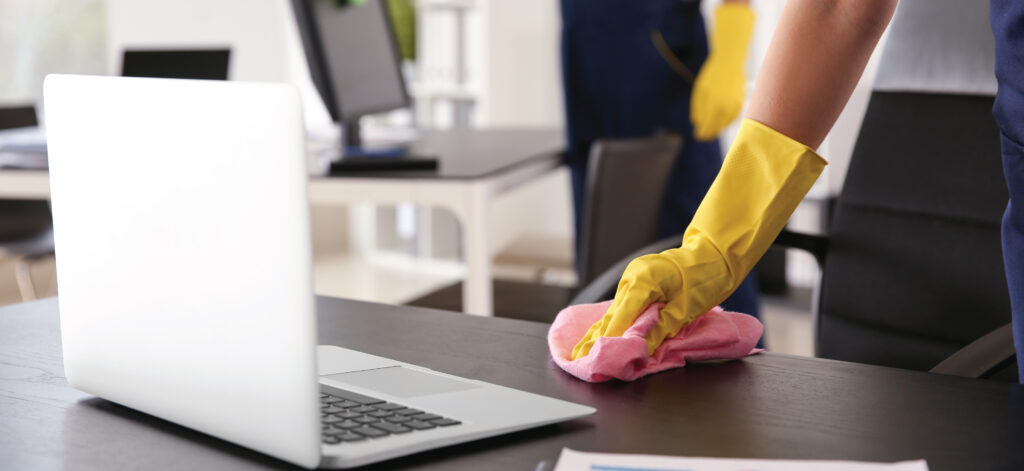 3 Easily Avoidable Office Health Hazards According to the Experts