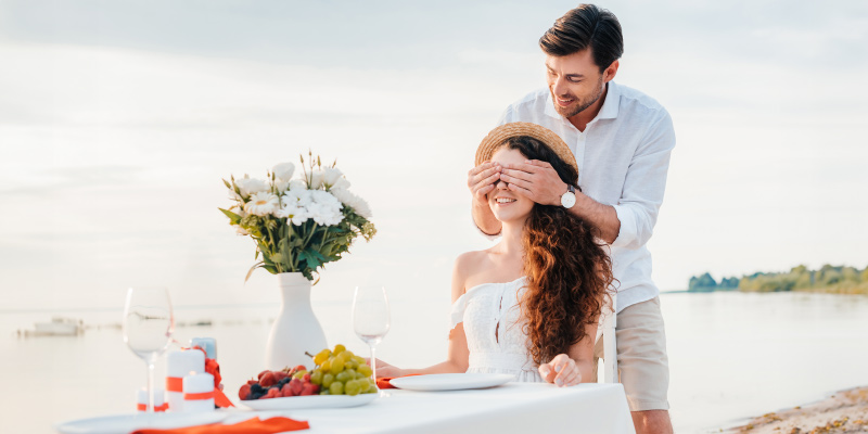 Unforgettable Dubai Proposals: HHConneX - Creating Magical Moments