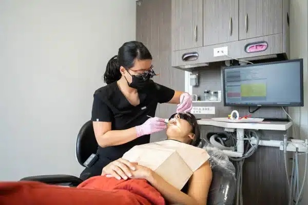 Enhance Your Appearance with Advanced Aesthetic Dental Treatments and Smile Design in Houston