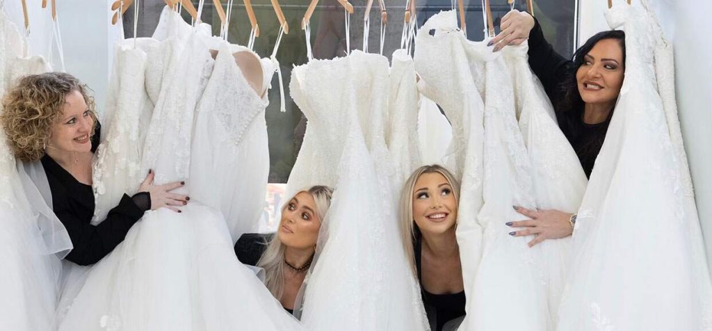 Why and Where to Rent Wedding Gowns at Reasonable Prices