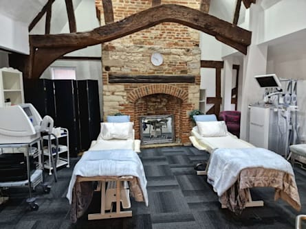 Skin Clinic Milton Keynes - Body Enhancing Treatments