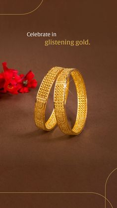 A Look at Gold Bangle Bracelets That Blend Everyday Style with Tradition