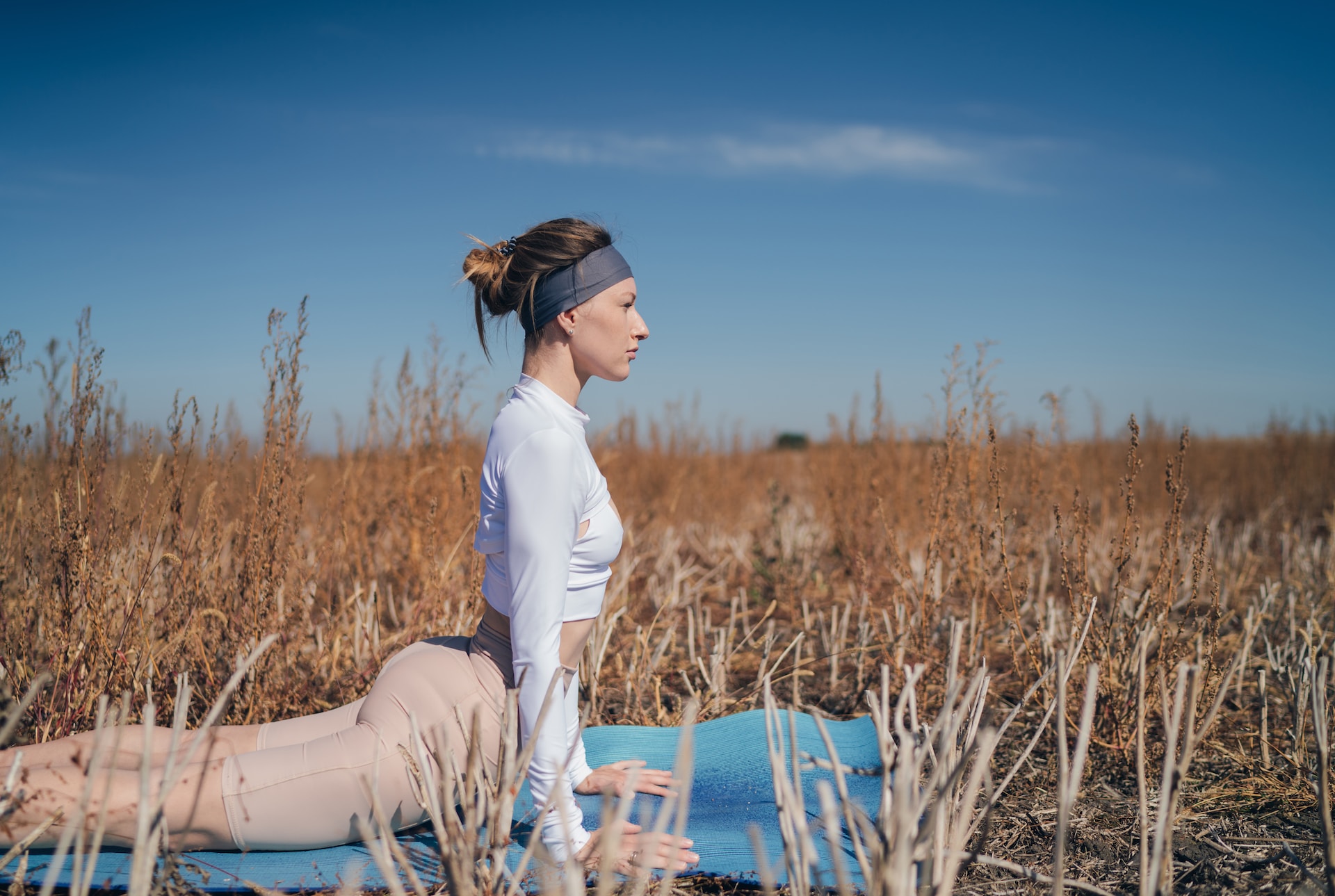The Future of Sustainable Clothing Manufacturing: Trends and Challenges in the Industry