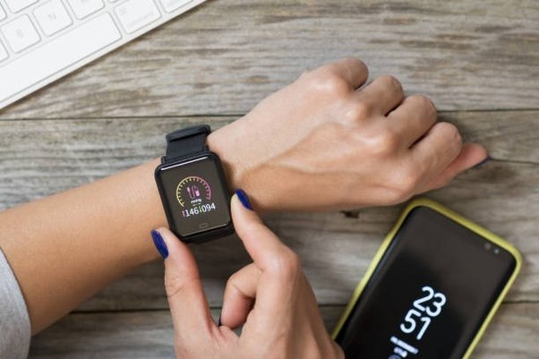 Smartphones and Smartwatches: A Dynamic Duo