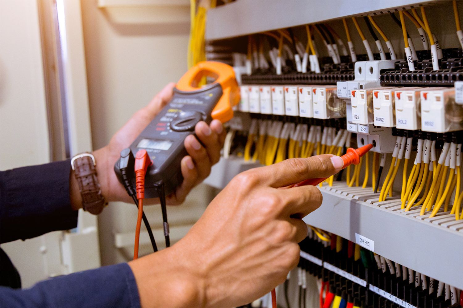  Eco-Friendly Upgrades: How an Electrician Can Help You Go Green