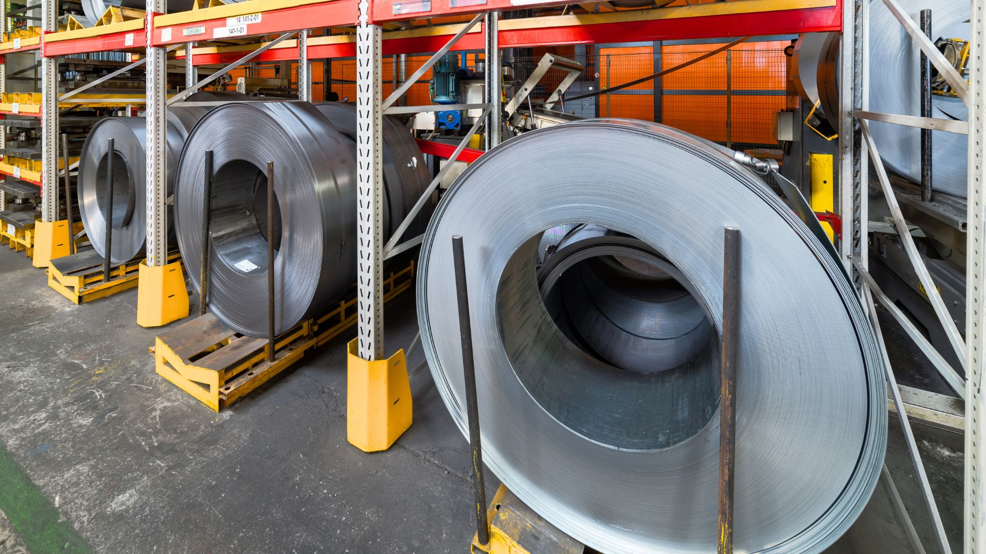 Choosing The Right Heavy Duty Sheet Metal Storage Racks For Your Business