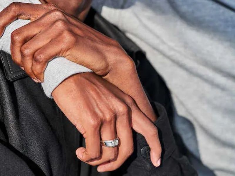 Introducing Diamond Promise Rings for Him: A Symbol of Love, Loyalty, and Commitment 