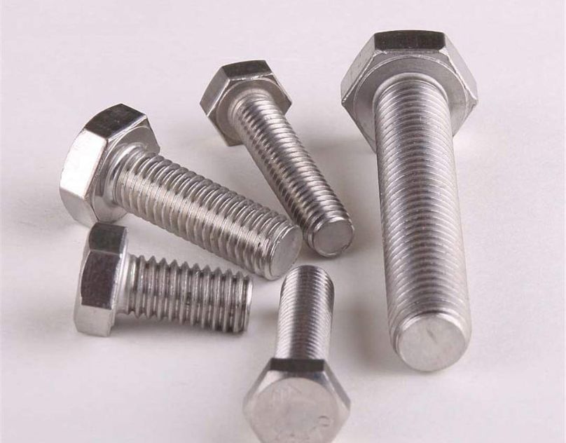 Considering The Benefits of Bolt Manufacturer- Vardhaman Inc 